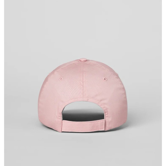 Alo Off Duty Cap NWT Ballet Pink - Picture 2 of 4